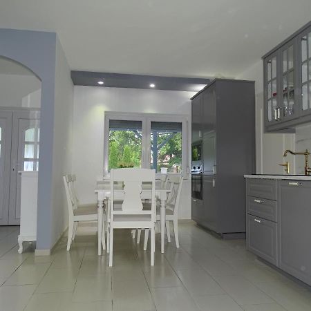 Dorothy Apartman Сиофок Екстериор снимка